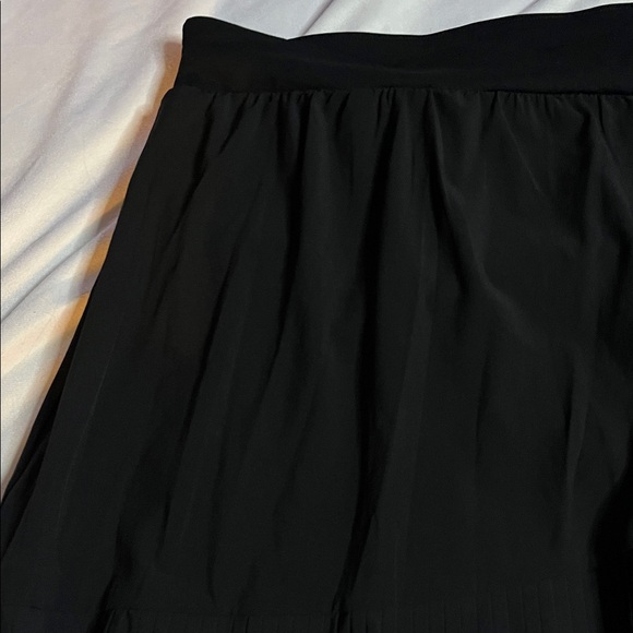 NWT Spanx Yes Pleats Skort - Picture 5 of 10